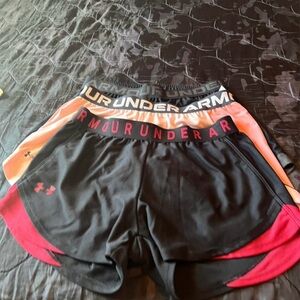 Under Armour Black and Pink Athletic Shorts small size set with 3 pz.